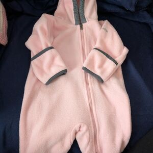 😍$10 WHEN BUNDLED😍Pink Fleece Kids One Piece